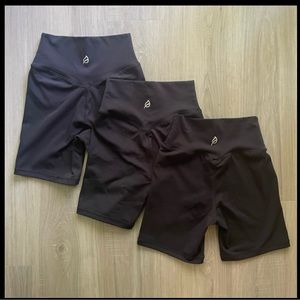 P’tula Cassey Short 6” XS